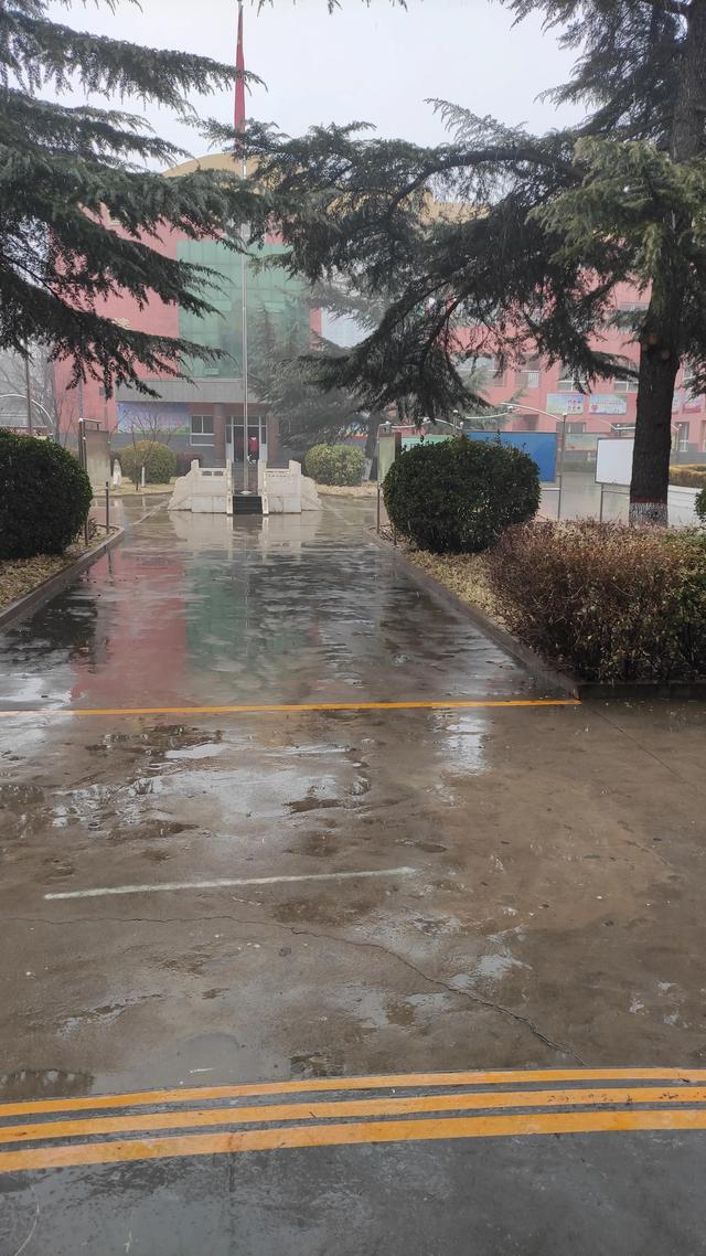 不喜欢雨天的女人的性格特征，不喜欢雨天的女人的性格怎么样